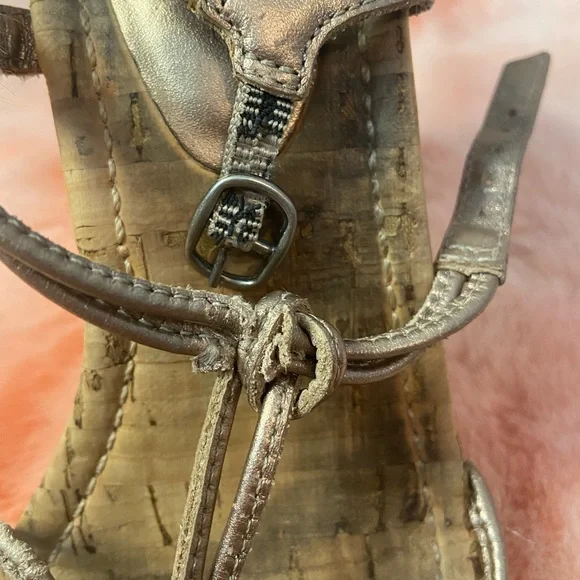 ❤️ Banana Republic wedge sandals! Size 8 US. - Picture 6 of 14